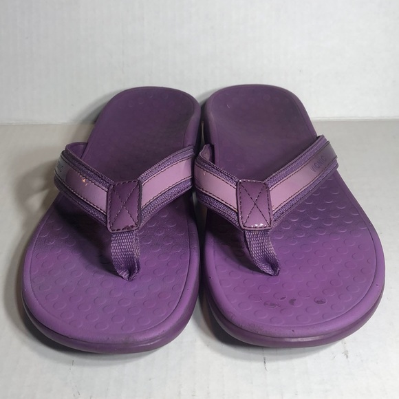 purple vionic sandals